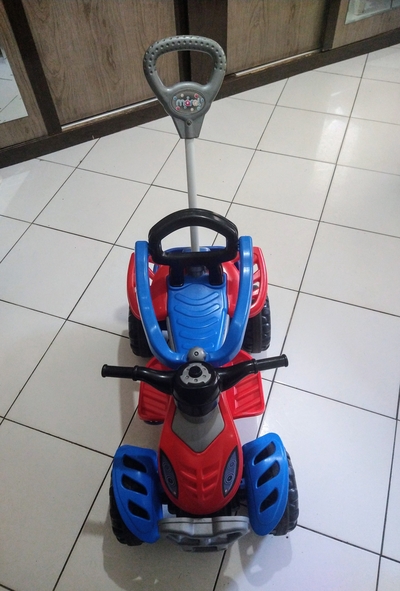 Quadriciclo Infantil Spider Maral Passeio e Pedal
